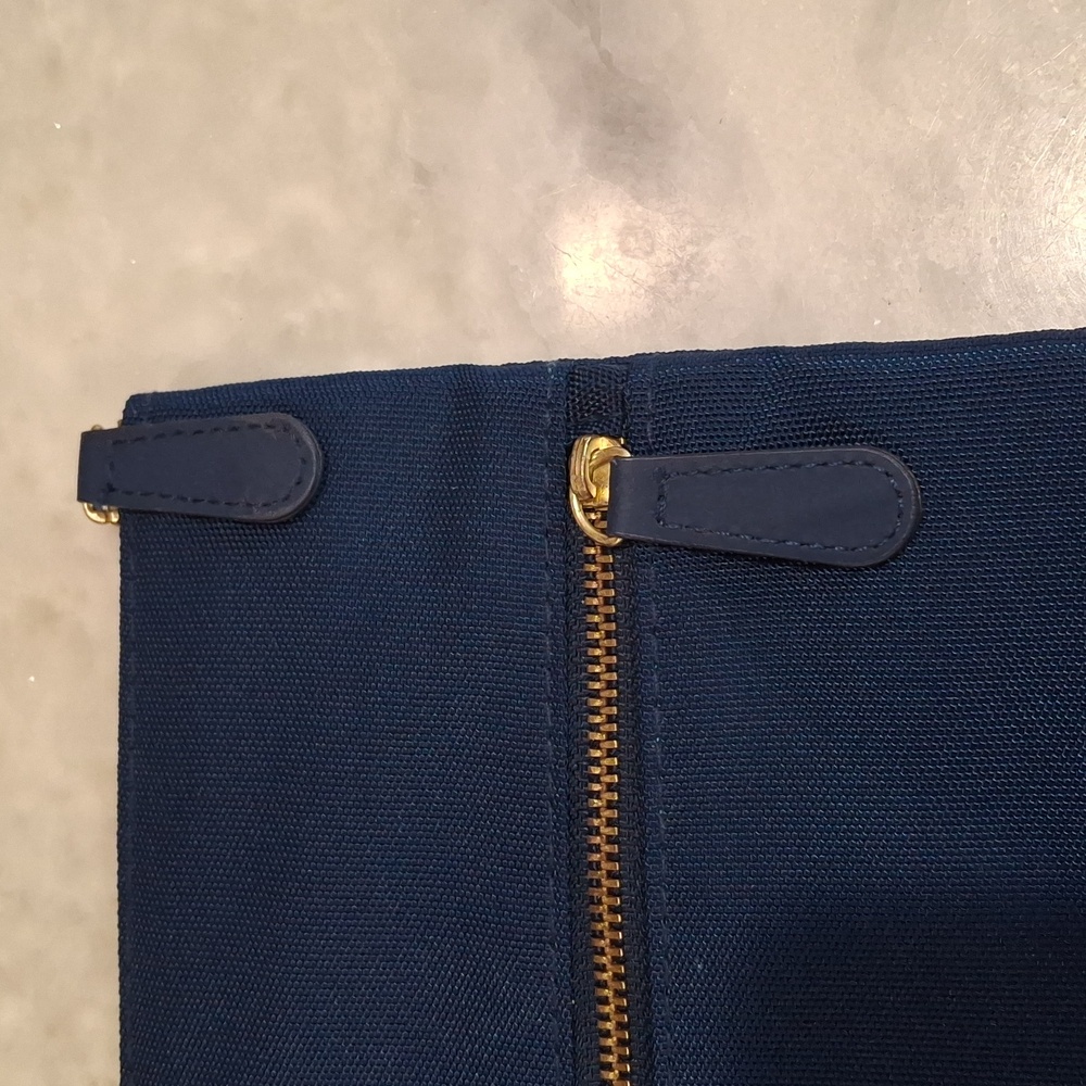 Office Pouch - Picture 3 of 6